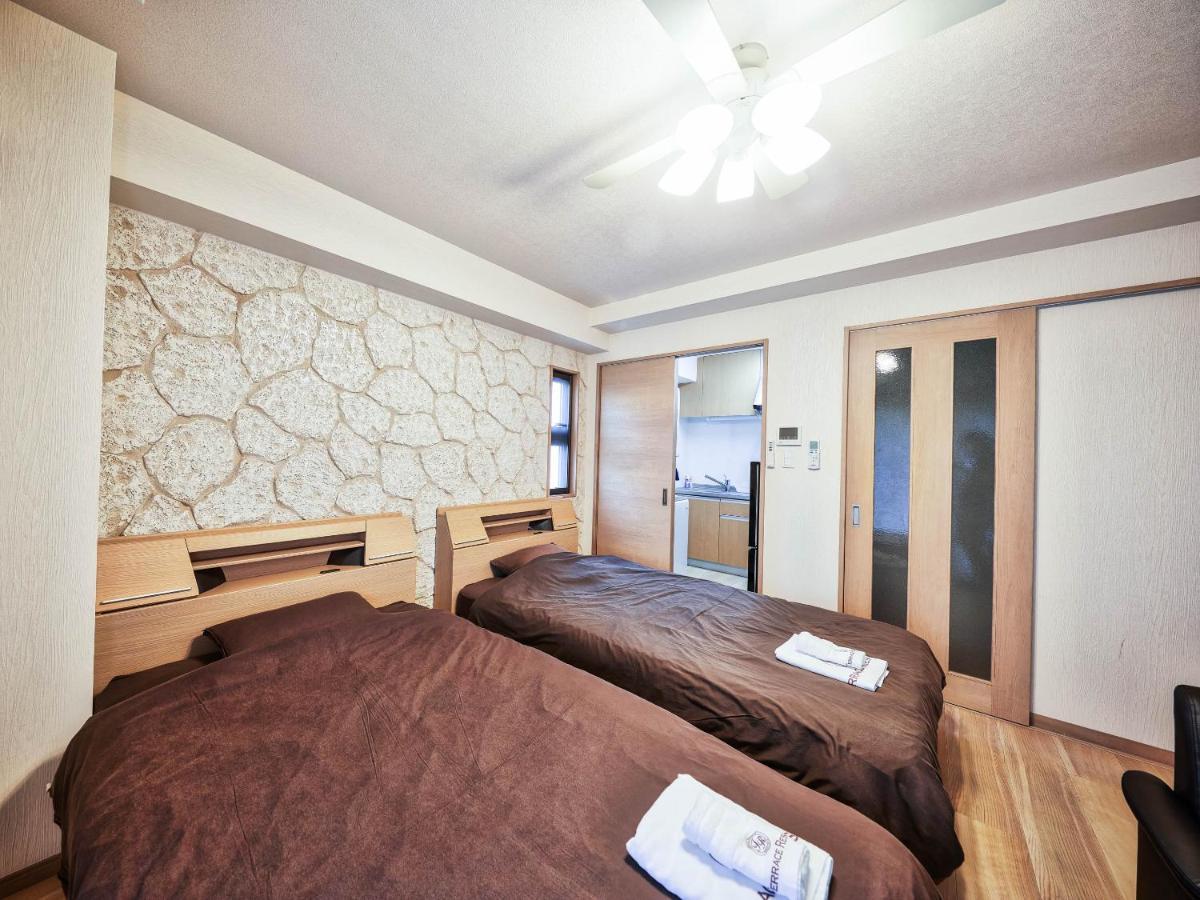 Terrace Resort Chatan West Exteriör bild