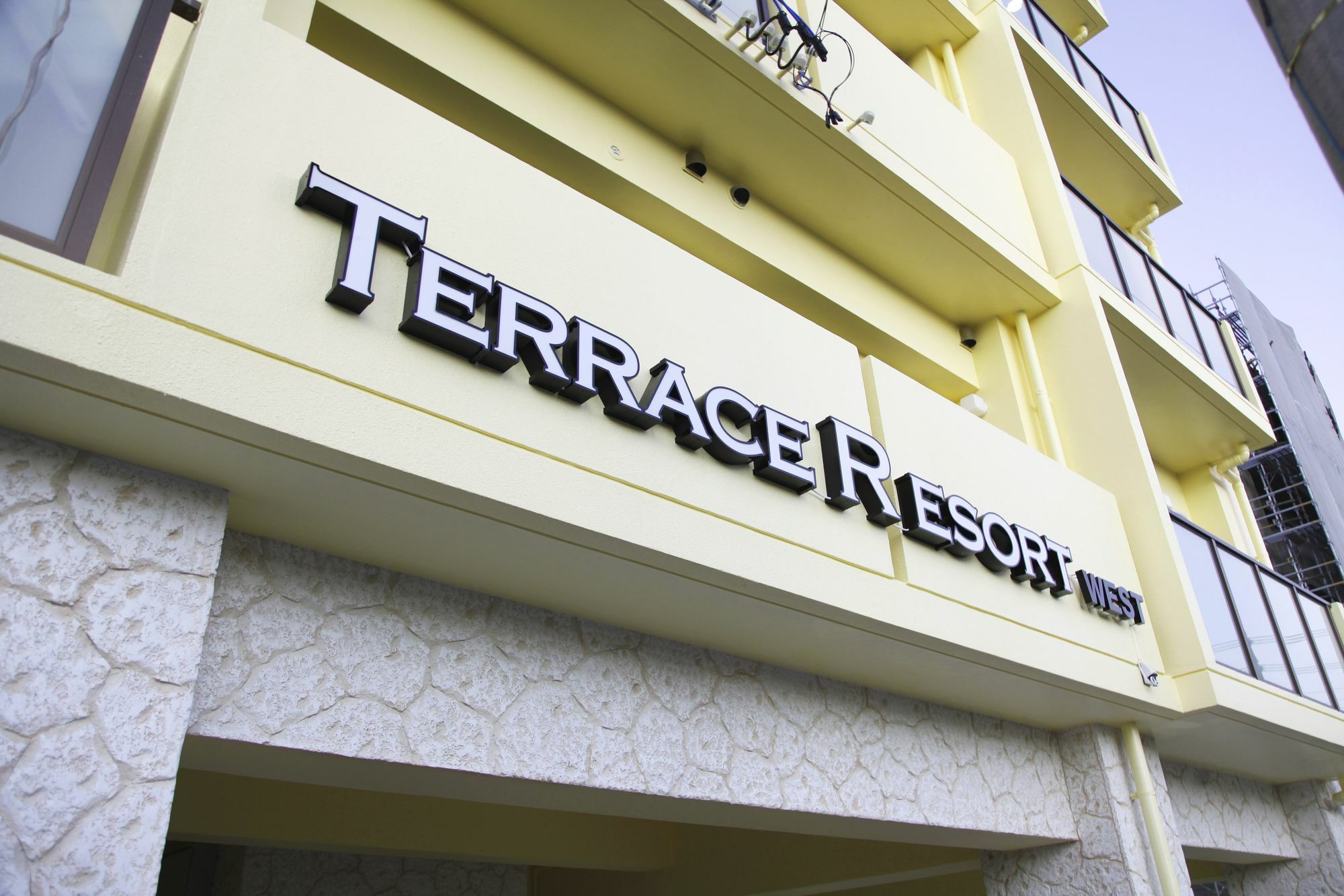 Terrace Resort Chatan West Exteriör bild