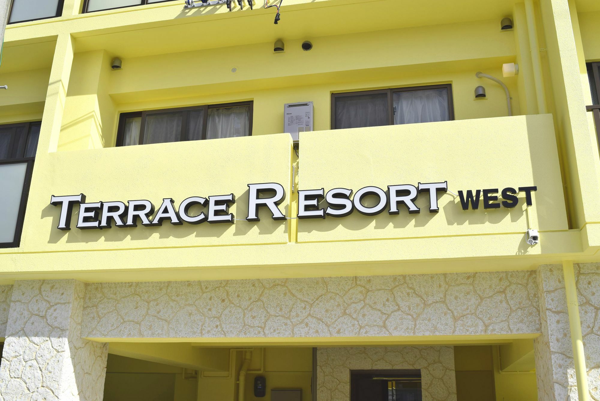 Terrace Resort Chatan West Exteriör bild