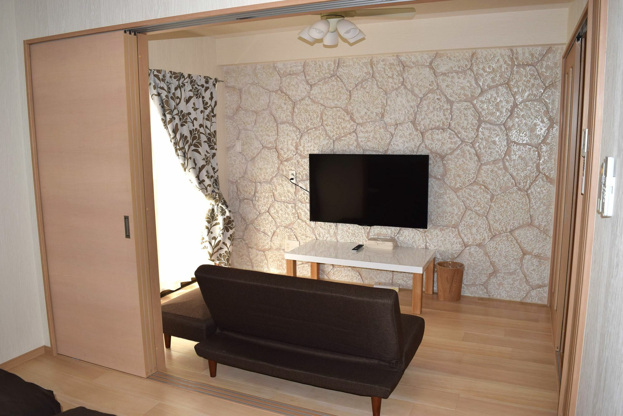Terrace Resort Chatan West Exteriör bild